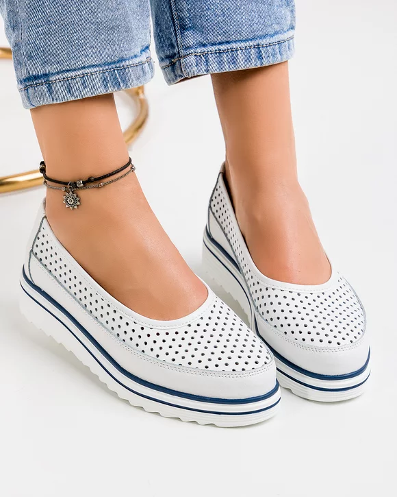 Pantofi casual dama piele naturala albi perforati cu inchidere slip-on VK-F001-504