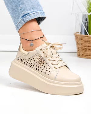 Pantofi casual dama piele naturala bej cu accesoriu lateral si model perforat T6043