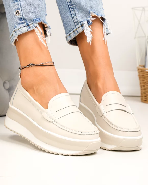 Pantofi casual dama piele naturala bej cu inchidere slip-on F001-776