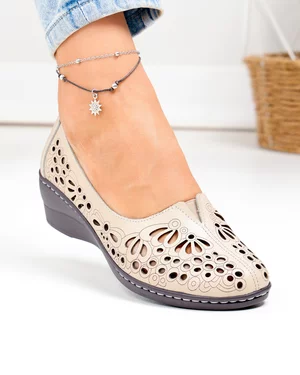 Pantofi casual dama piele naturala bej cu model perforat JBS-114