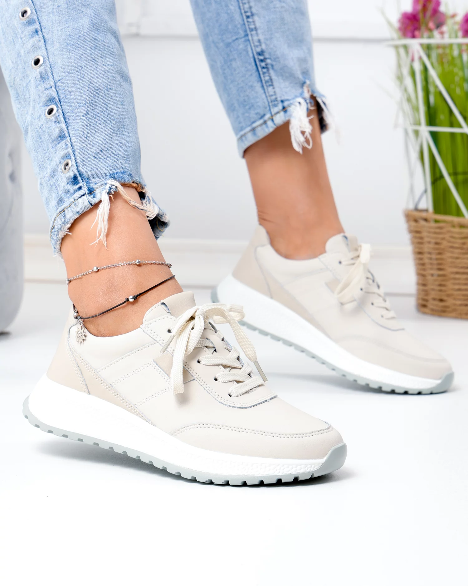 pantofi-casual-dama-piele-naturala-bej-cu-talpa-alba-f001-973-103177-2.webp