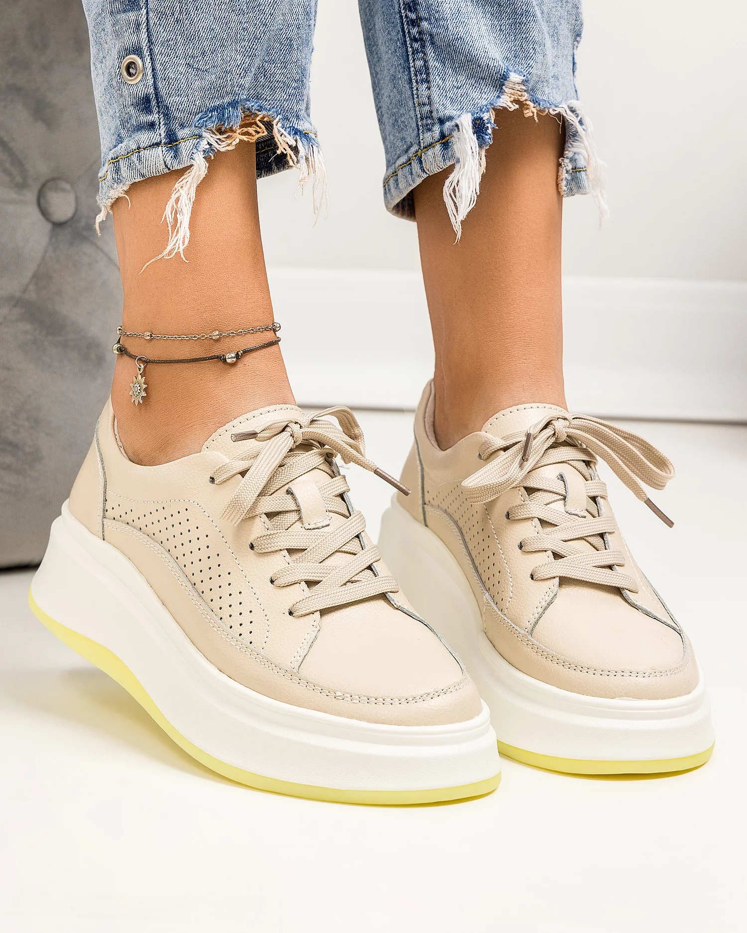 pantofi-casual-dama-piele-naturala-bej-cu-talpa-stratificata-f002-285-80554-2.webp