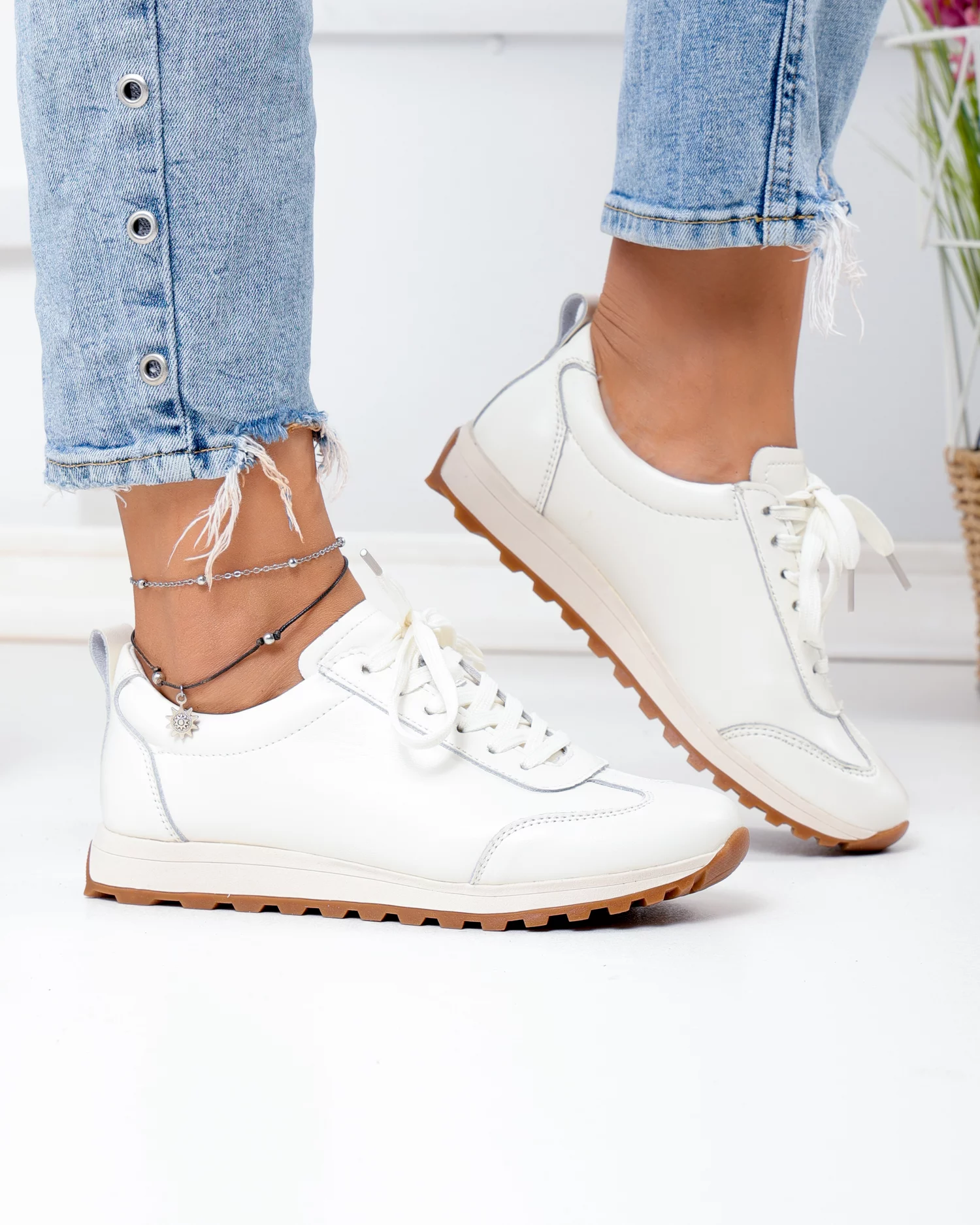 pantofi-casual-dama-piele-naturala-bej-deschis-cu-inchidere-sireturi-f002-642-103336-2.webp