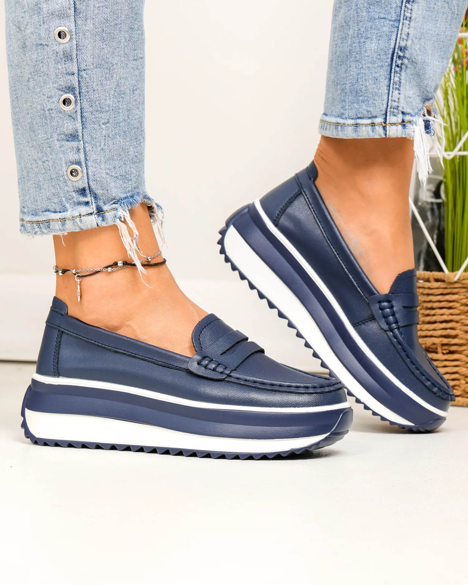 pantofi-casual-dama-piele-naturala-bleumarin-cu-talpa-groasa-f001-776-87067-2.webp