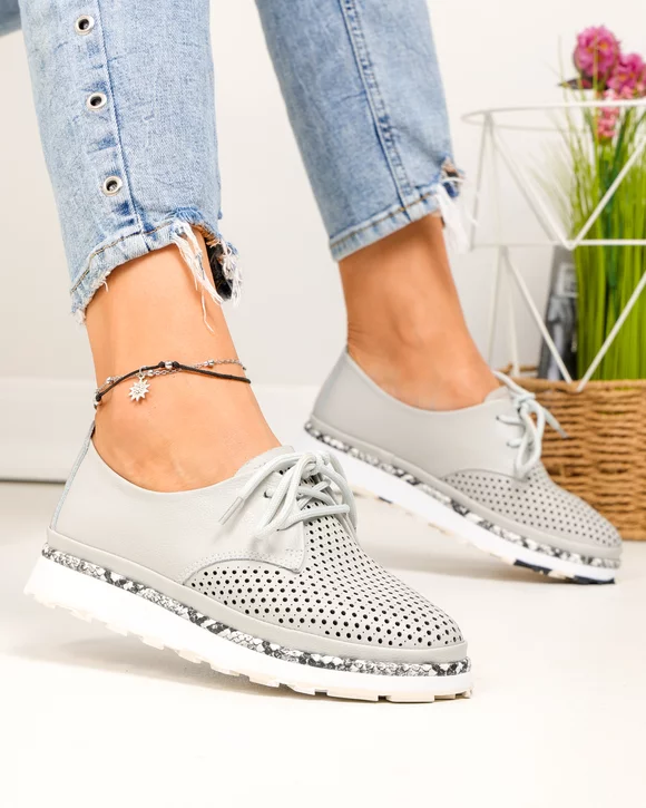 Pantofi casual dama piele naturala gri cu imprimeu sarpe si perforati partial JY3930