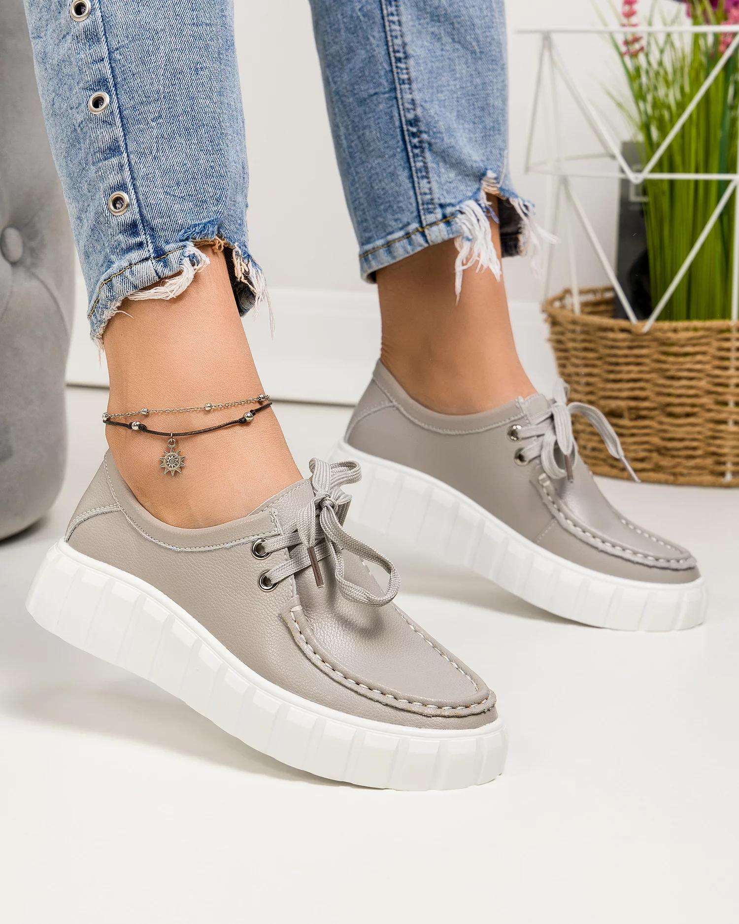 pantofi-casual-dama-piele-naturala-gri-cu-siret-si-varf-rotund-f002-274-67852-2.webp