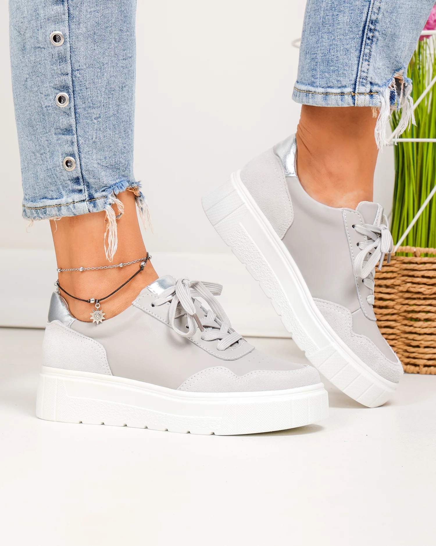 pantofi-casual-dama-piele-naturala-gri-cu-varf-rotund-si-inchidere-sireturi-f002-459-97693-2.webp