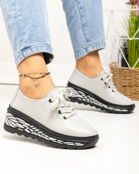 Pantofi casual dama piele naturala gri deschis cu negru si varf rotund JY5096