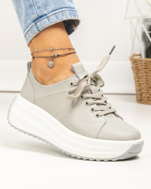 Pantofi casual dama piele naturala gri deschis cu talpa alba T3094