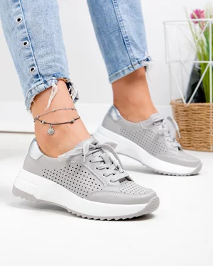 Pantofi casual dama piele naturala gri perforati cu detaliu argintiu T-2820