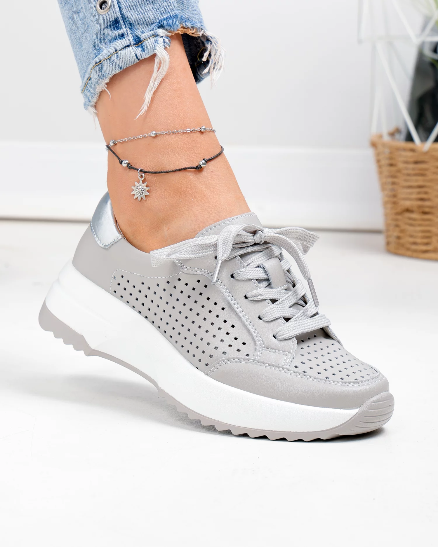 pantofi-casual-dama-piele-naturala-gri-perforati-cu-detaliu-argintiu-t-2820-100930-2.webp