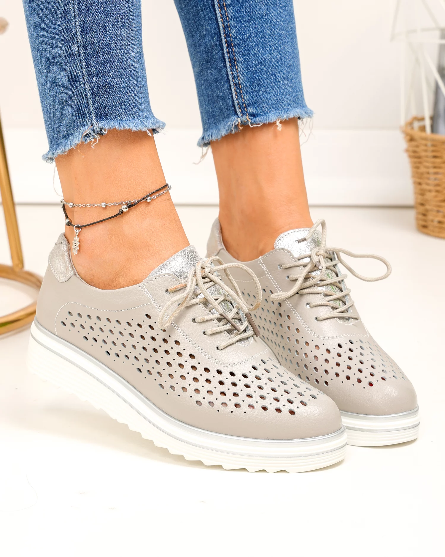 pantofi-casual-dama-piele-naturala-gri-perforati-cu-inchidere-sireturi-t-3054-88510-2.webp