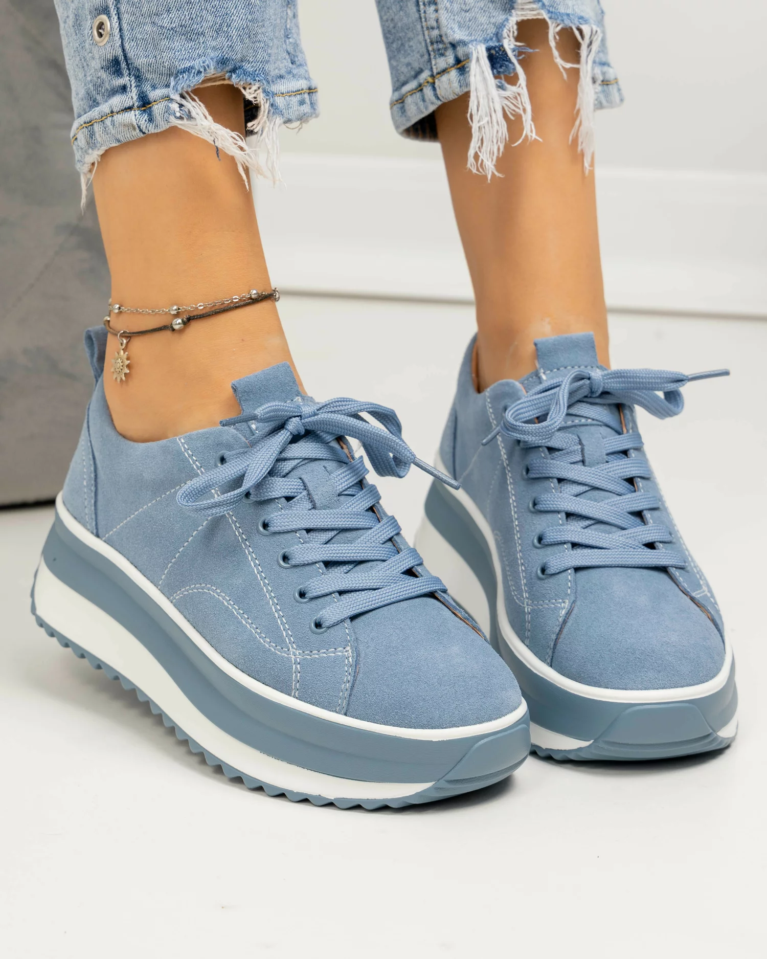 pantofi-casual-dama-piele-naturala-intoarsa-albastru-deschis-cu-alb-f001-750-80806-2.webp