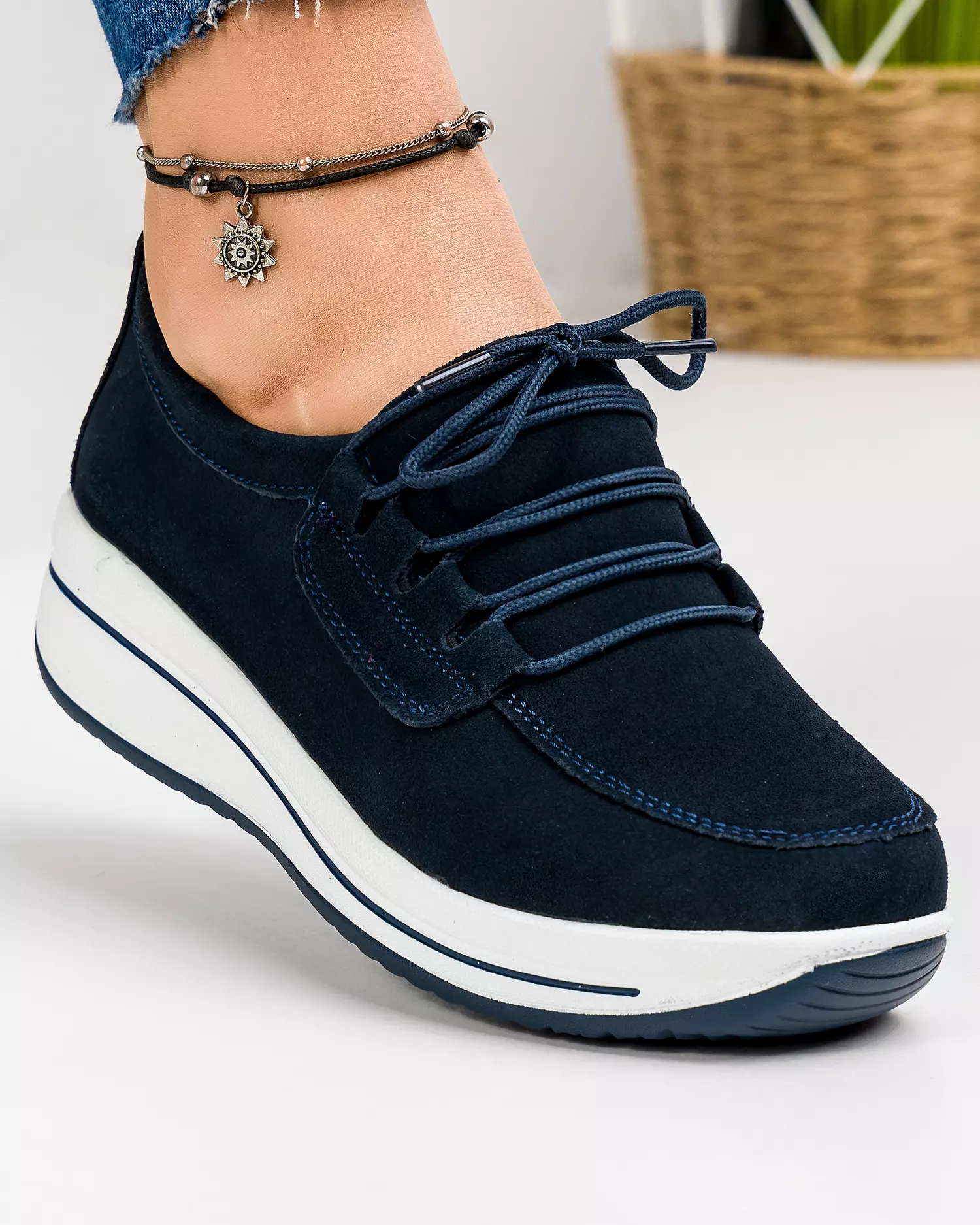 pantofi-casual-dama-piele-naturala-intoarsa-bleumarin-cu-inchidere-siret-f002-10-48757-2.webp