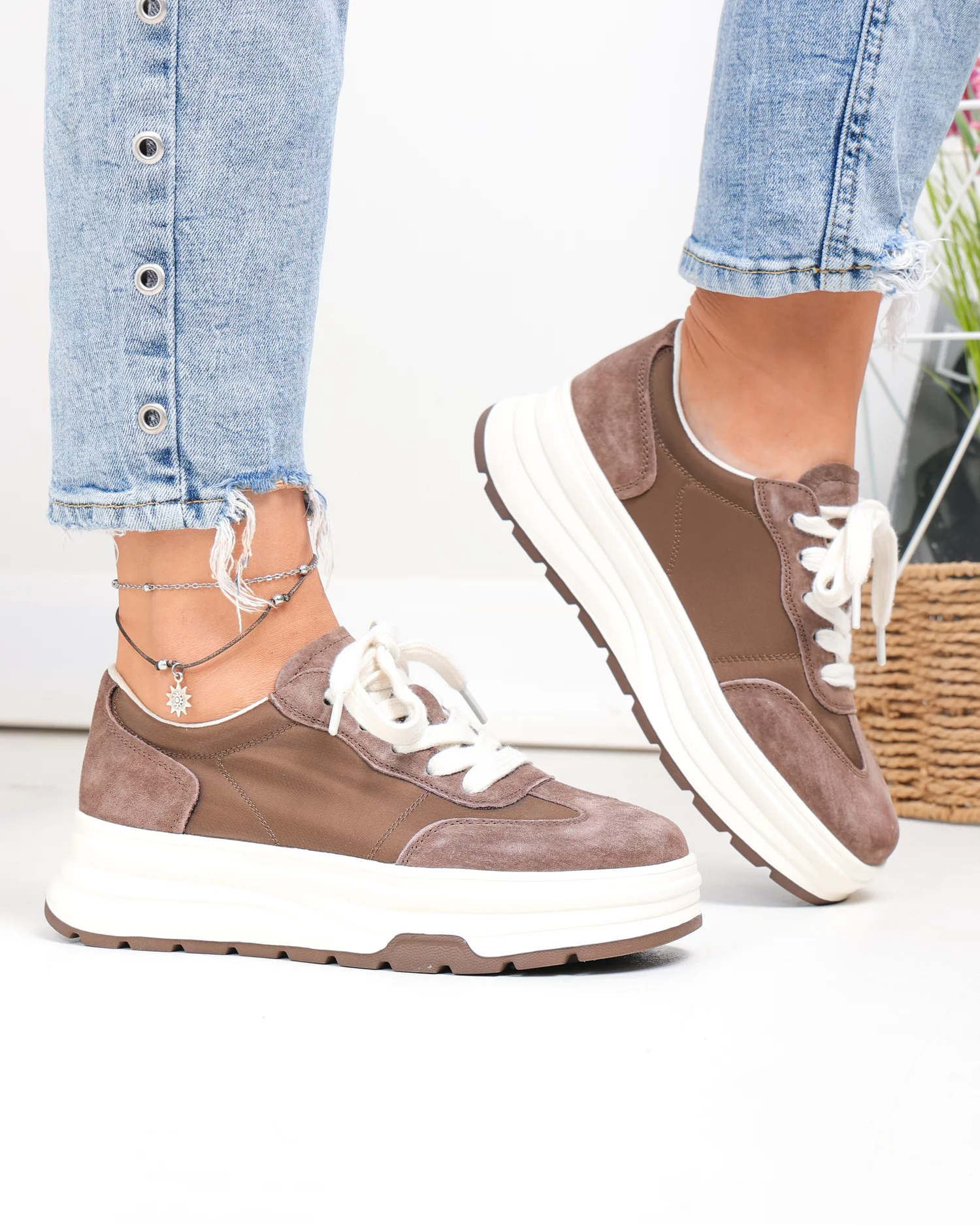 pantofi-casual-dama-piele-naturala-intoarsa-kaki-cu-material-sintetic-g10-a03-1-100555-2.webp