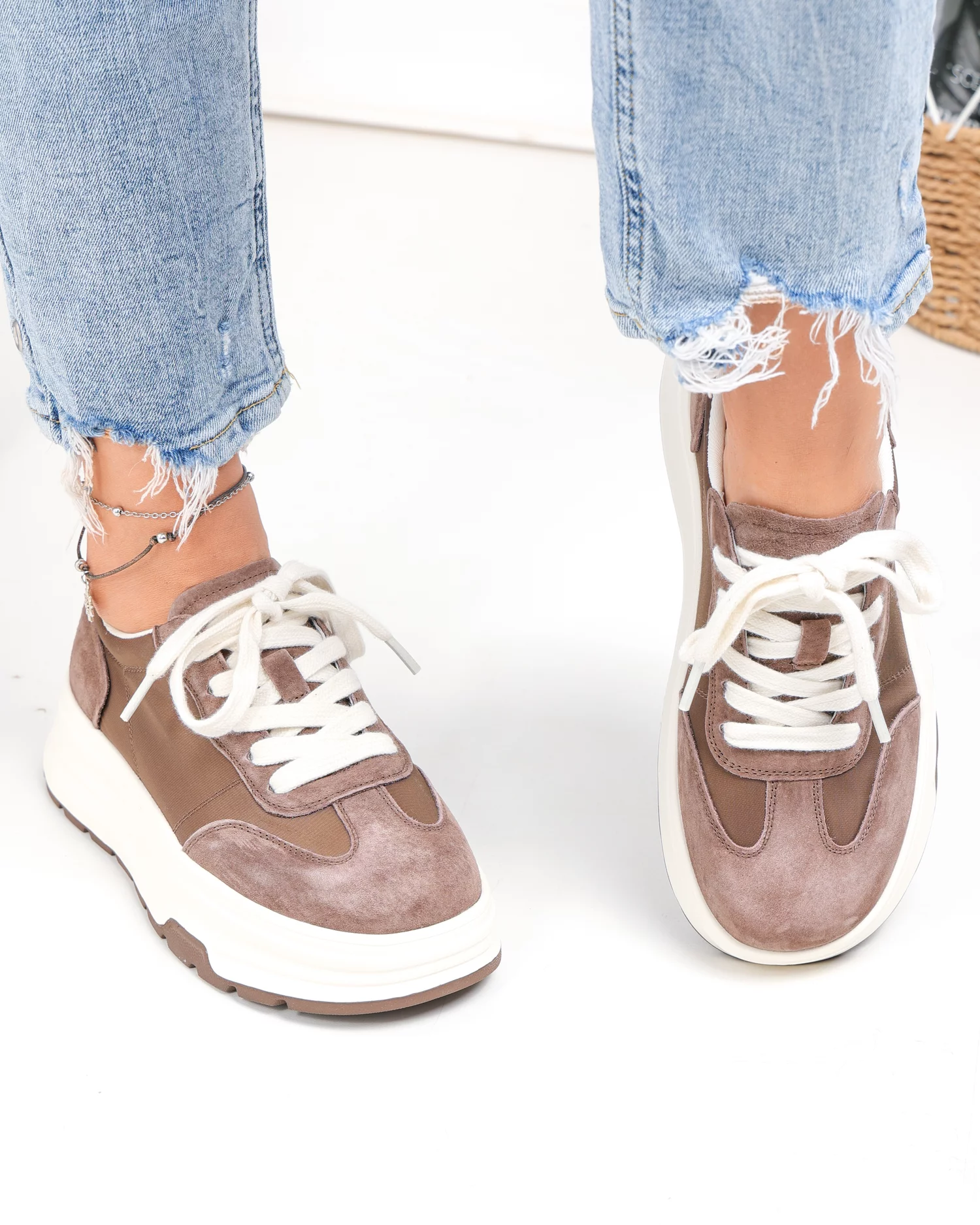 pantofi-casual-dama-piele-naturala-intoarsa-kaki-cu-material-sintetic-g10-a03-1-100558-2.webp