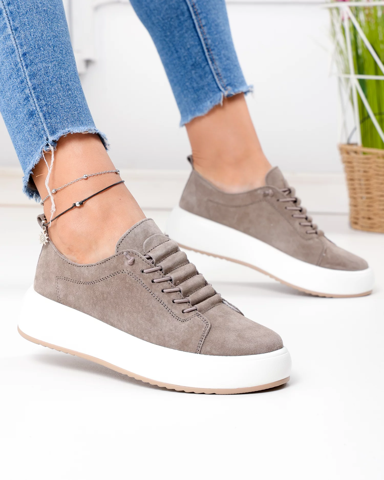 pantofi-casual-dama-piele-naturala-intoarsa-kaki-cu-siret-elastic-f002-530-103903-2.webp