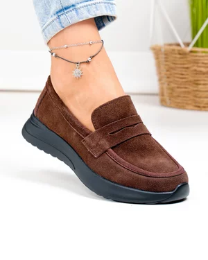 Pantofi casual dama piele naturala intoarsa maro cu inchidere slip-on T-2810