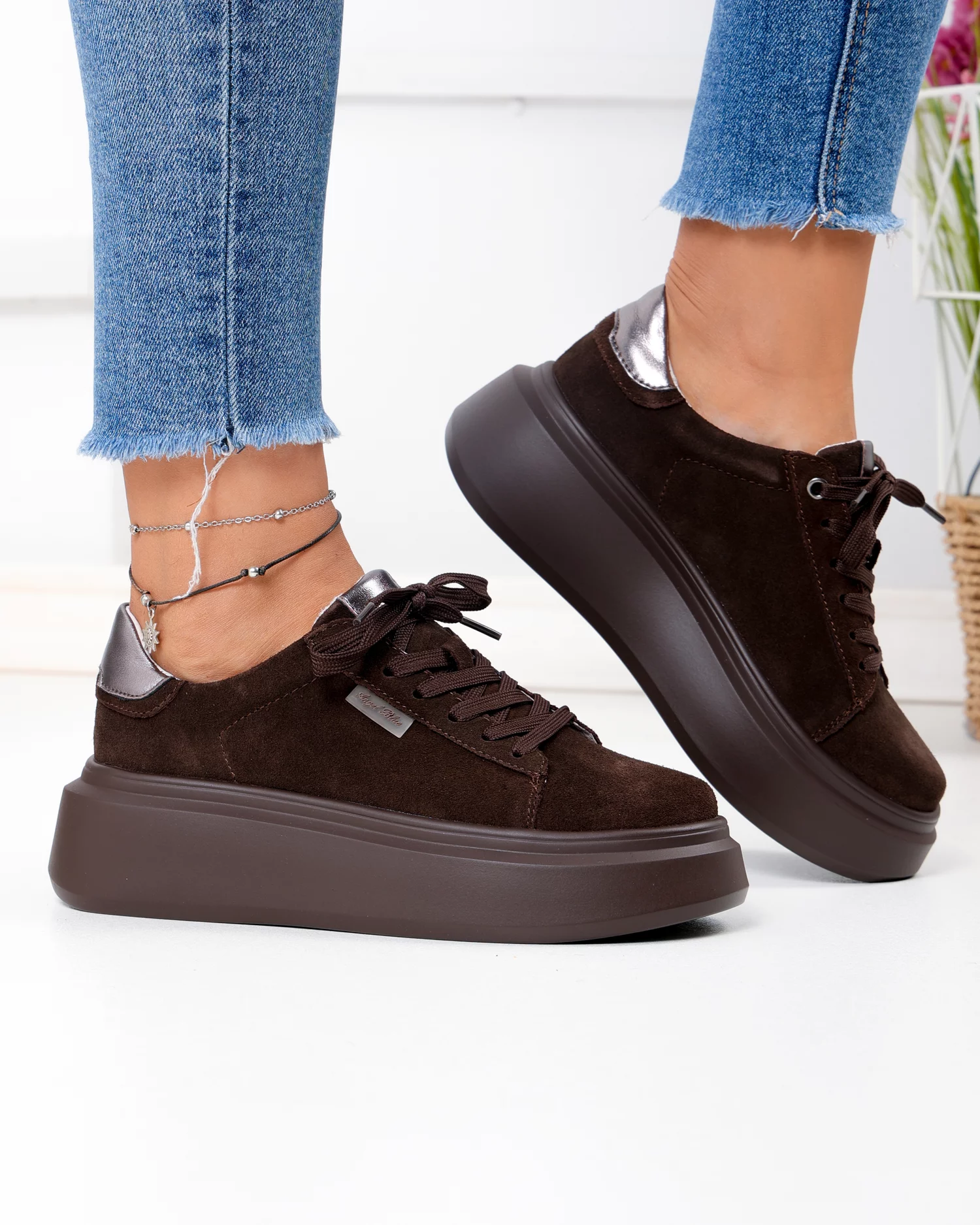 pantofi-casual-dama-piele-naturala-intoarsa-maro-inchis-cu-talpa-groasa-si-varf-rotund-f002-444-103780-2.webp