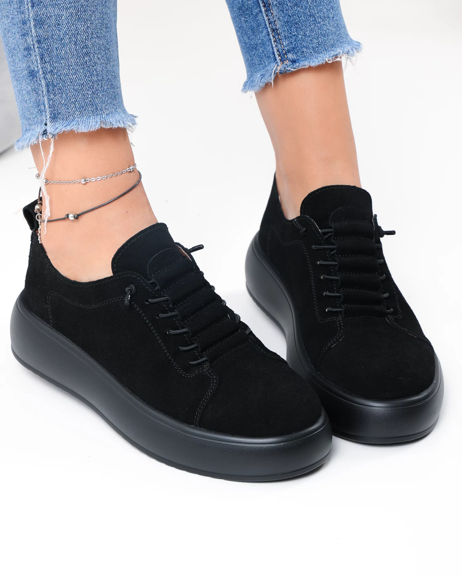 pantofi-casual-dama-piele-naturala-intoarsa-negri-cu-inchidere-sireturi-f002-530-103945-2.webp