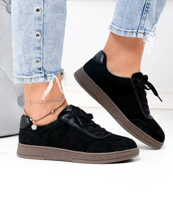 Pantofi casual dama piele naturala intoarsa negri cu varf rotund F001-969