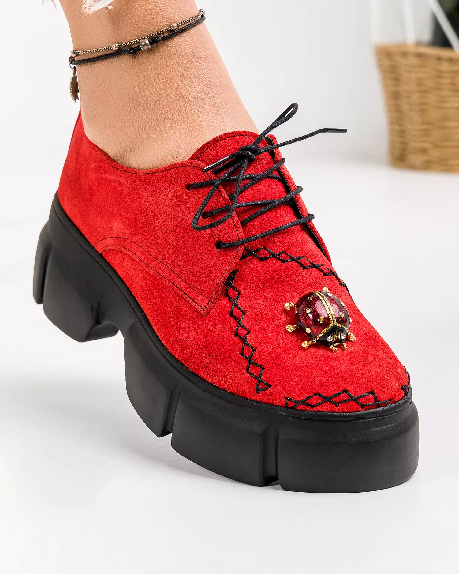 pantofi-casual-dama-piele-naturala-intoarsa-rosii-cu-accesoriu-aplicat-si-cusaturi-decorative-pol169-50269-2.webp