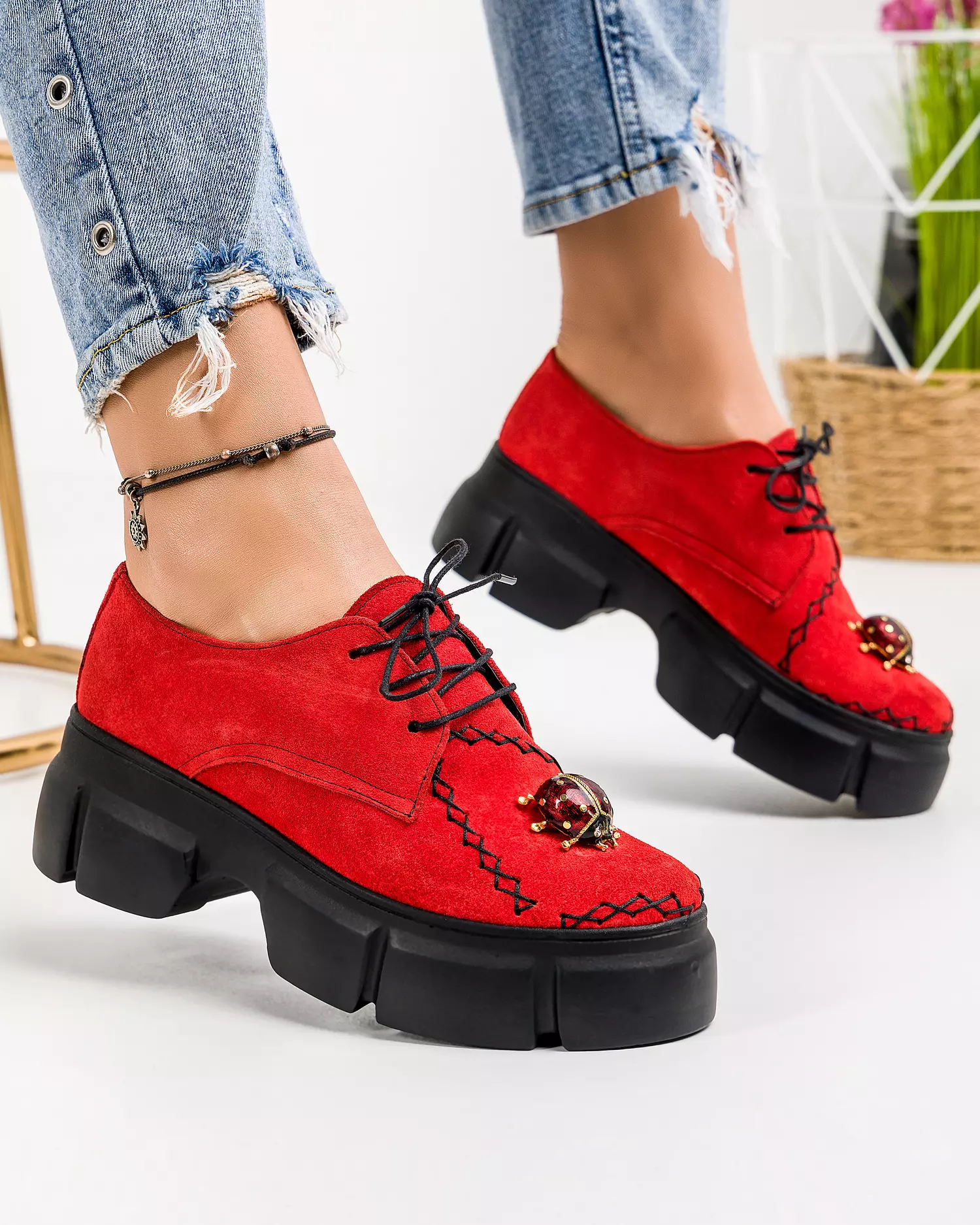 pantofi-casual-dama-piele-naturala-intoarsa-rosii-cu-accesoriu-aplicat-si-cusaturi-decorative-pol169-50272-2.webp