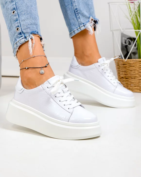 Pantofi casual dama piele naturala lacuita albi cu talpa groasa F002-527