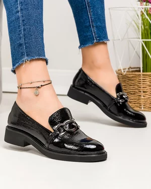 Pantofi casual dama piele naturala lacuita cu accesoriu metalic PC823-L