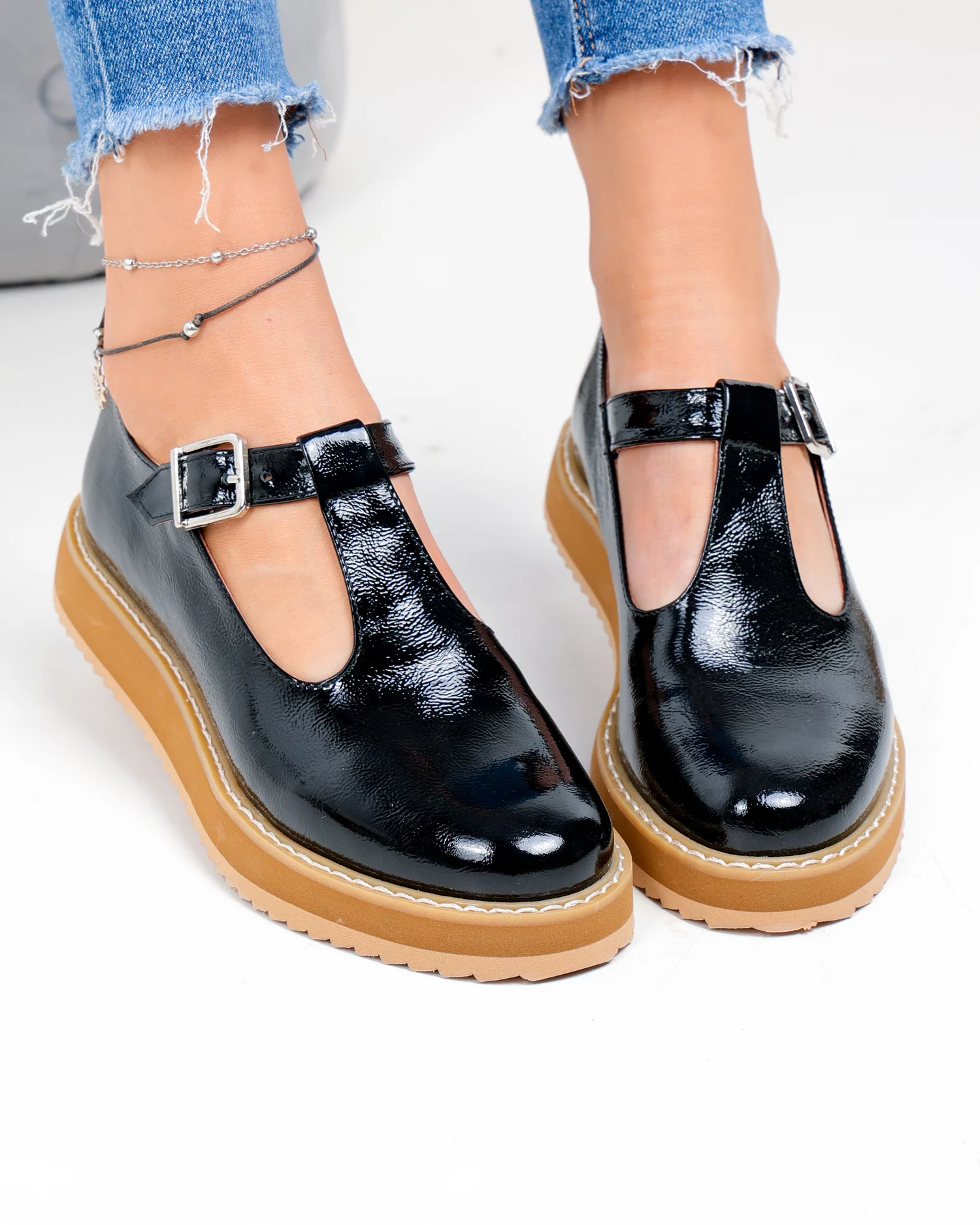 pantofi-casual-dama-piele-naturala-lacuita-negri-captusiti-wiz0126-102106-2.webp