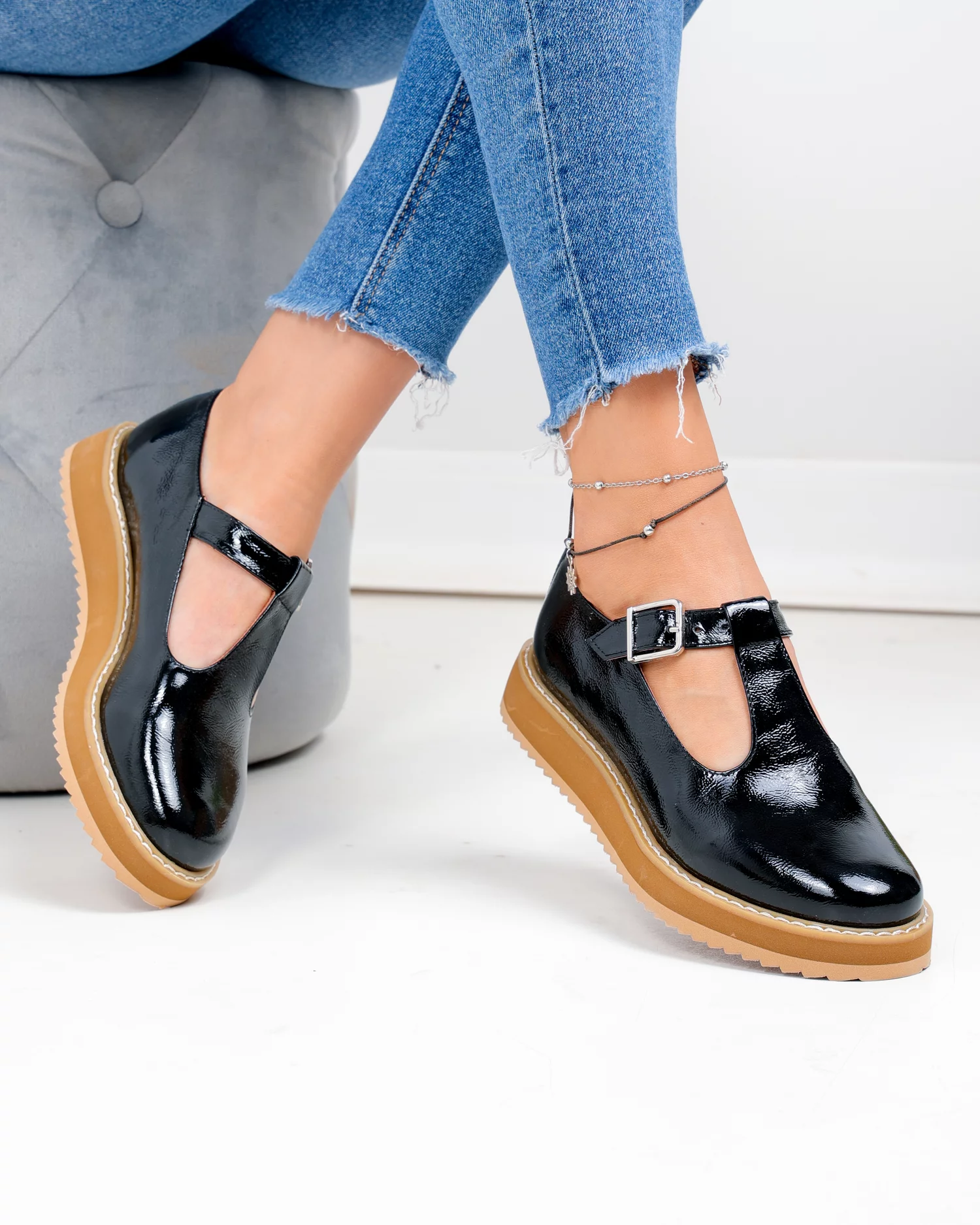 pantofi-casual-dama-piele-naturala-lacuita-negri-captusiti-wiz0126-102109-2.webp