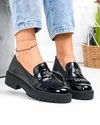 Pantofi casual dama piele naturala lacuita negri cu franjuri si accesoriu metalic PC855 4