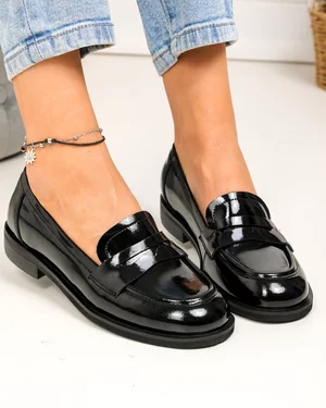 Pantofi casual dama piele naturala lacuita negri cu inchidere slip-on TN6502