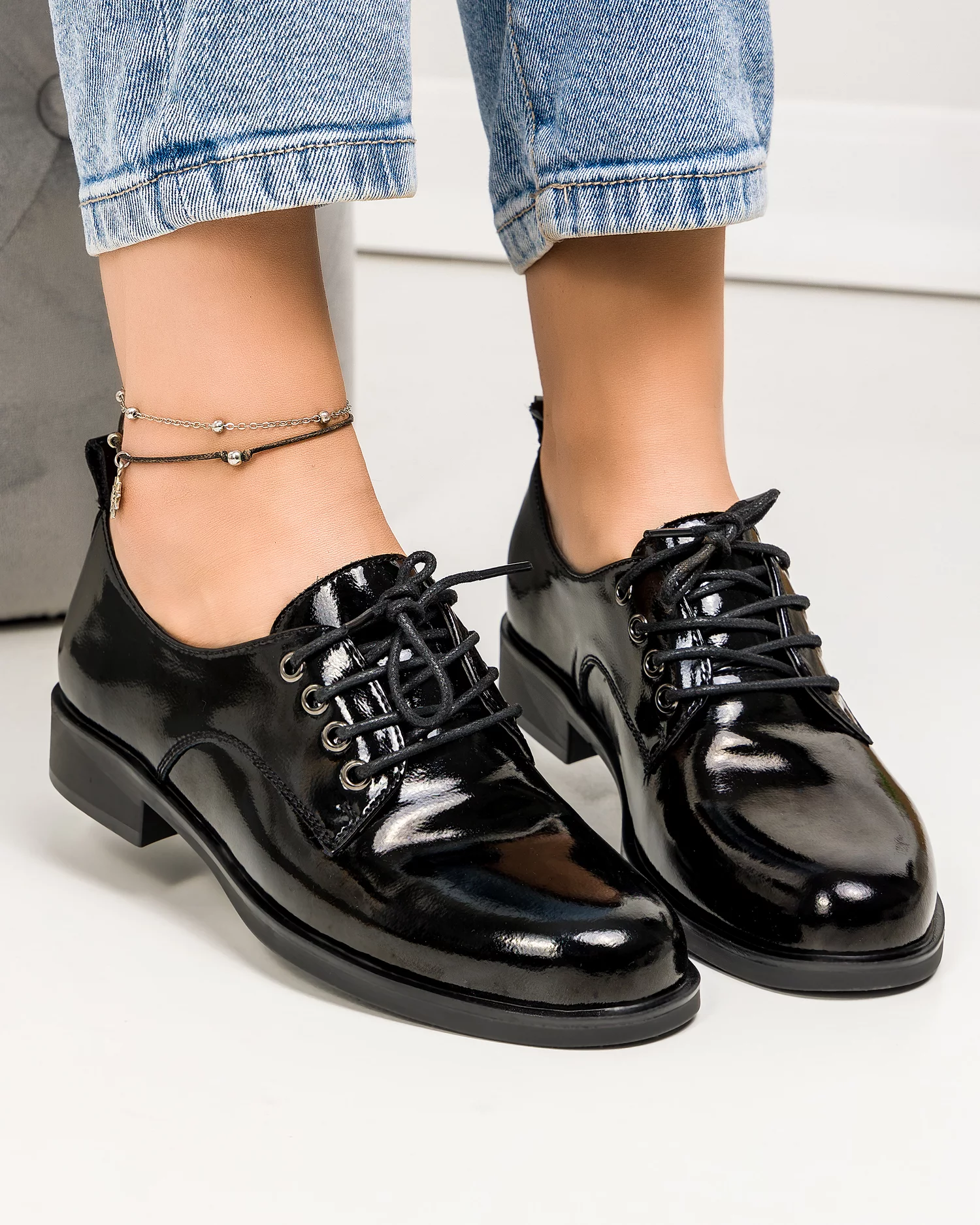 pantofi-casual-dama-piele-naturala-lacuita-negri-cu-varf-rotund-tn6406-68221-2.webp