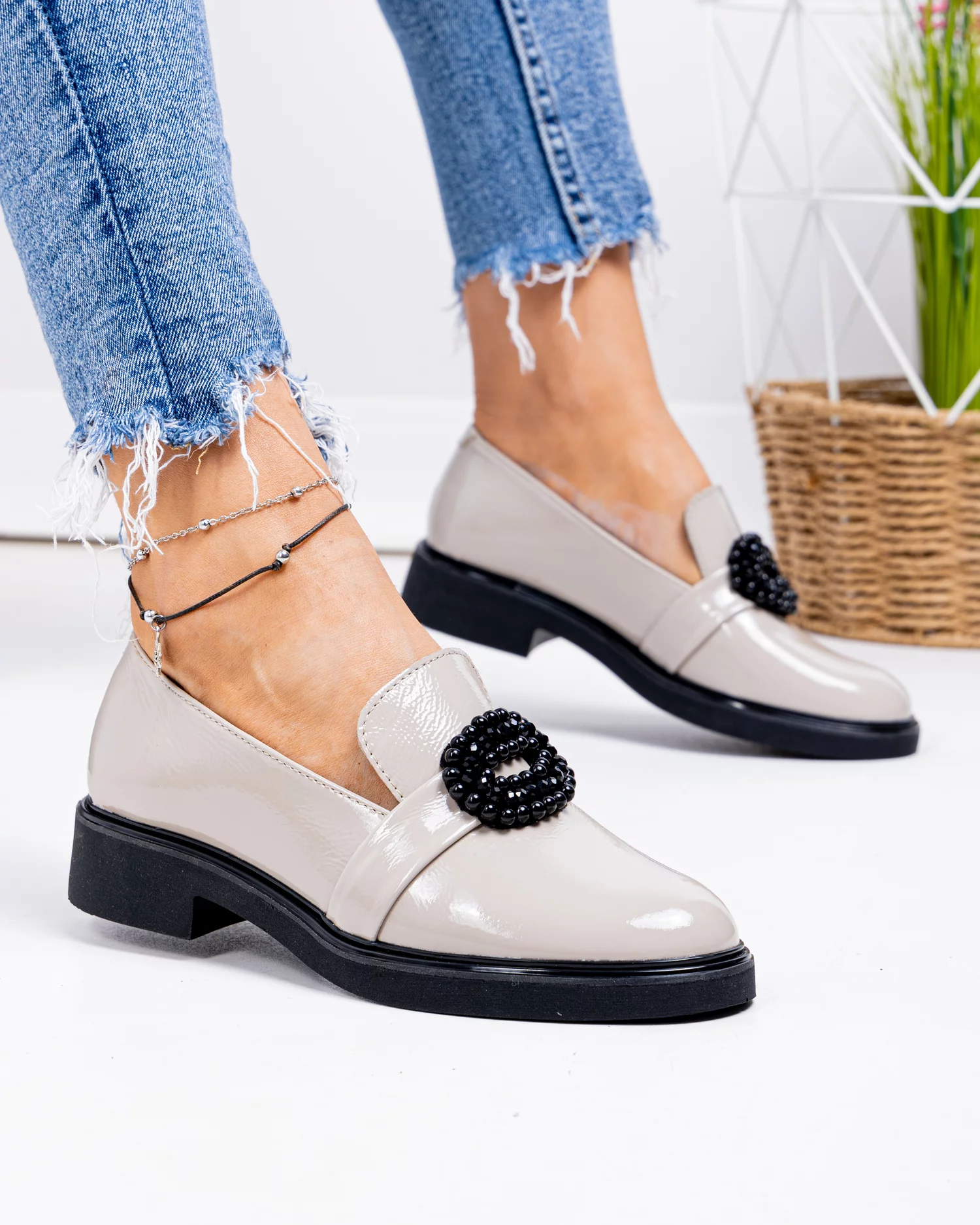 pantofi-casual-dama-piele-naturala-lucioasa-gri-accesorizati-pc823-2-102001-2.webp