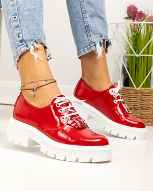 Pantofi casual dama piele naturala lucioasa rosii cu inchidere sireturi PC820