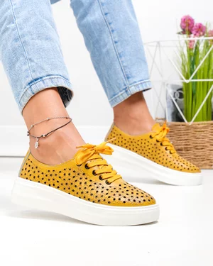 Pantofi casual dama piele naturala mustar cu model perforat JY3230