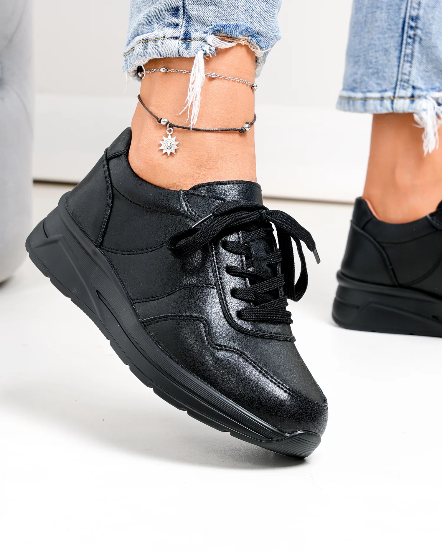 pantofi-casual-dama-piele-naturala-negri-captusiti-f001-768-100150-2.webp