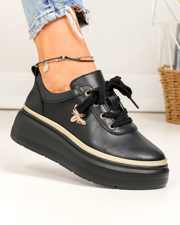 Pantofi casual dama piele naturala negri cu aplicatie metalica insecta si insertie aurie F002-353