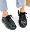 Pantofi casual dama piele naturala negri cu imprimeu si inchidere sireturi T-2006 2