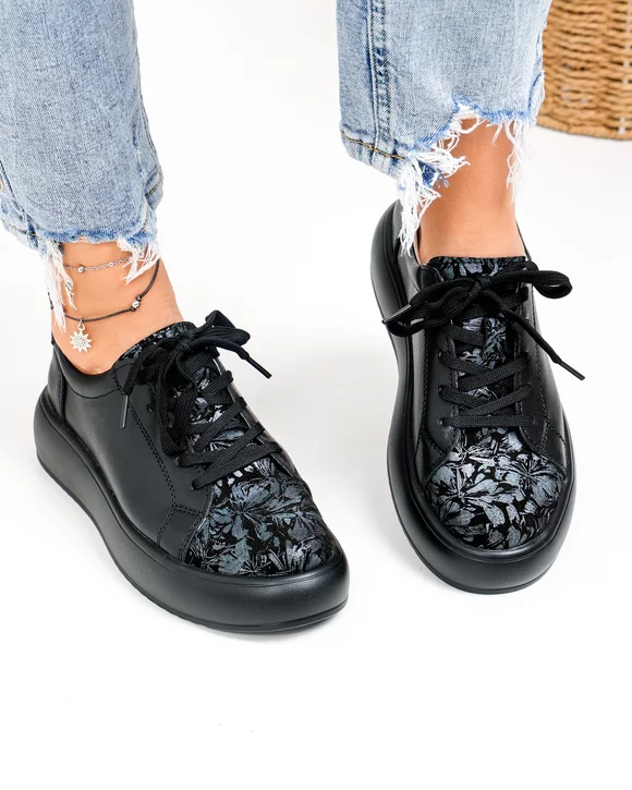 Pantofi Casual - Pantofi casual dama piele naturala negri cu imprimeu si inchidere sireturi T-2006