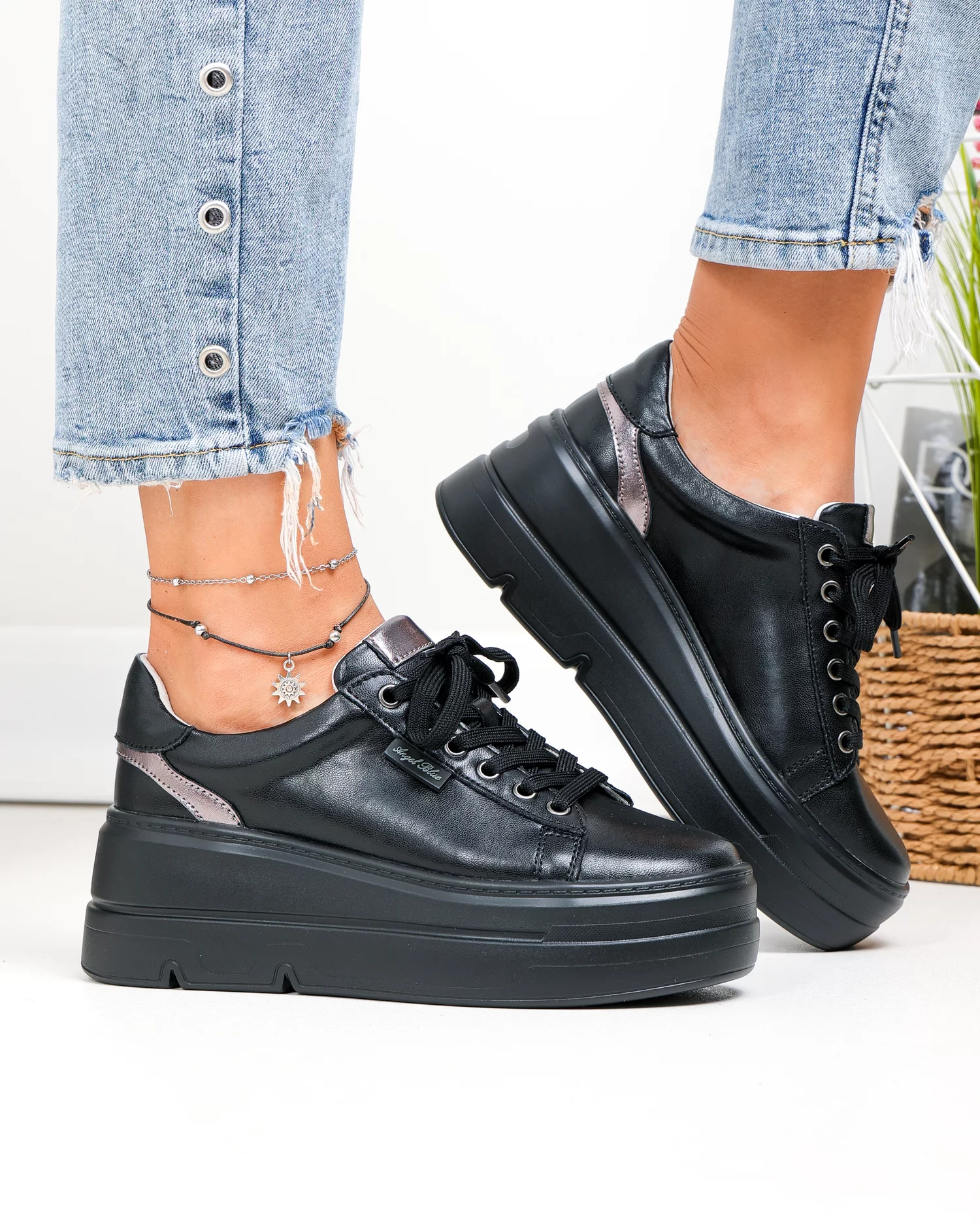 pantofi-casual-dama-piele-naturala-negri-cu-inchidere-sireturi-f002-437-95761-2.webp