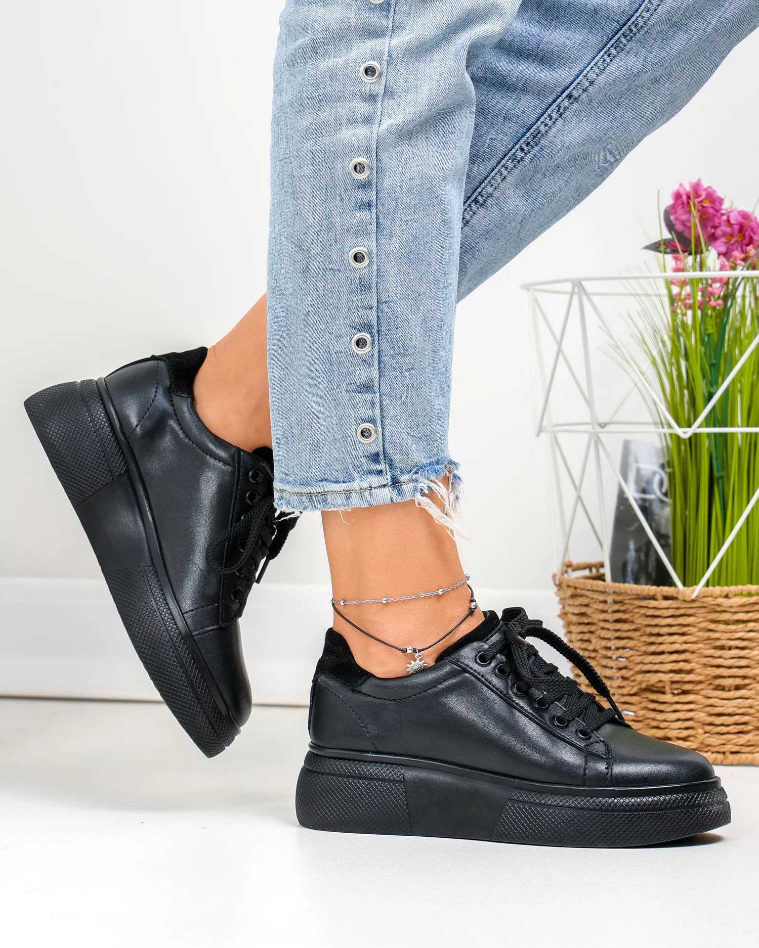 pantofi-casual-dama-piele-naturala-negri-cu-inchidere-sireturi-pc206-94984-2.webp