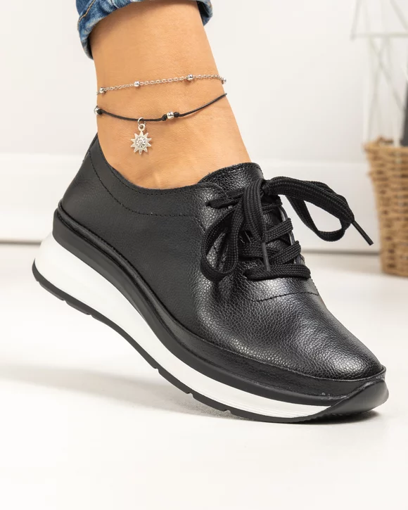 Pantofi casual dama piele naturala negri cu inchidere sireturi T-9001