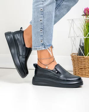 Pantofi casual dama piele naturala negri cu insertie elastica si fermoar lateral T6051