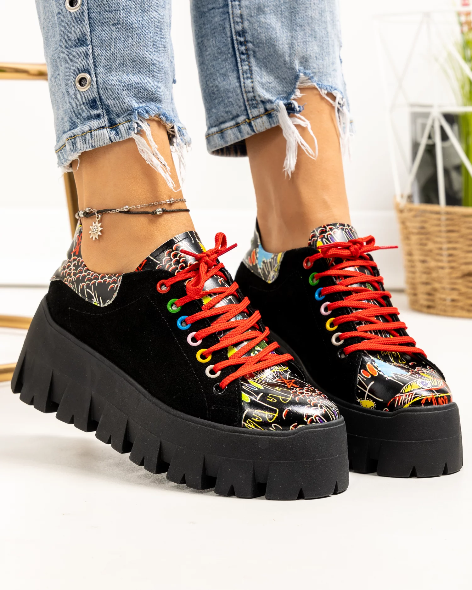pantofi-casual-dama-piele-naturala-negri-cu-print-multicolor-pol277-84979-2.webp