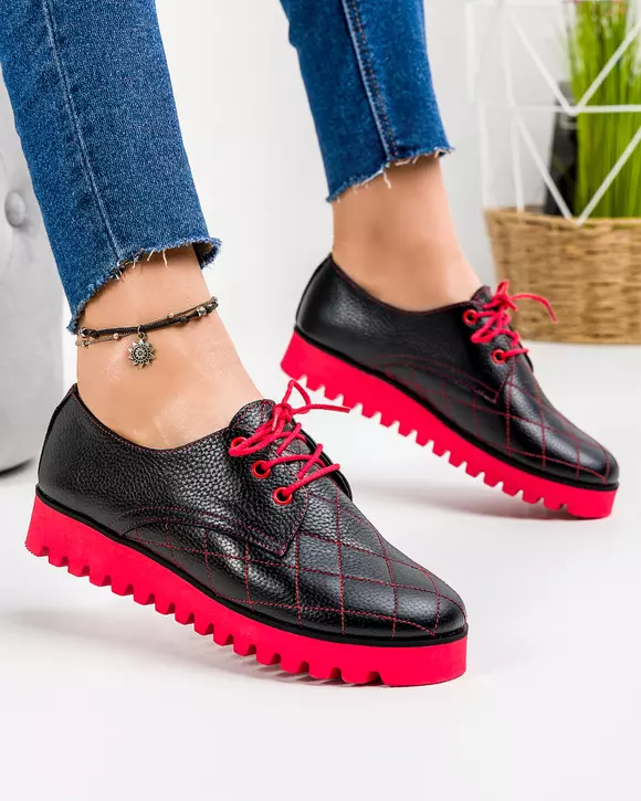 Pantofi casual dama piele naturala negri cu siret si cusaturi decorative POL168