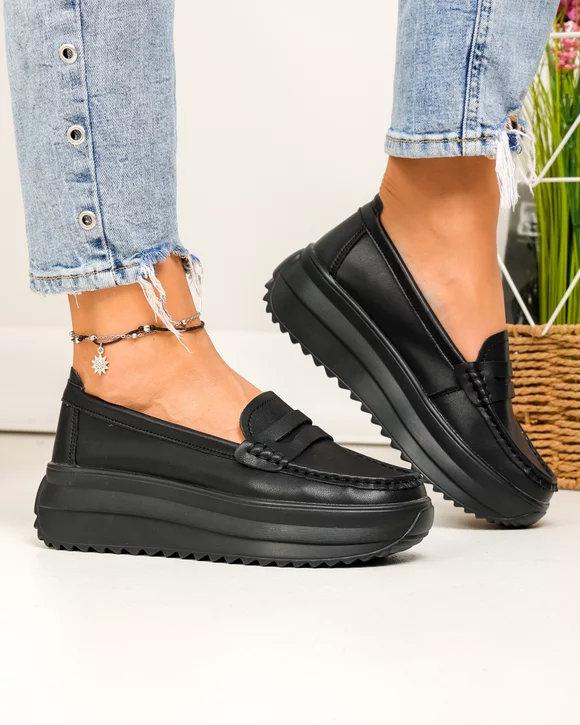 Pantofi casual dama piele naturala negri cu talpa groasa si inchidere slip-on F001-776