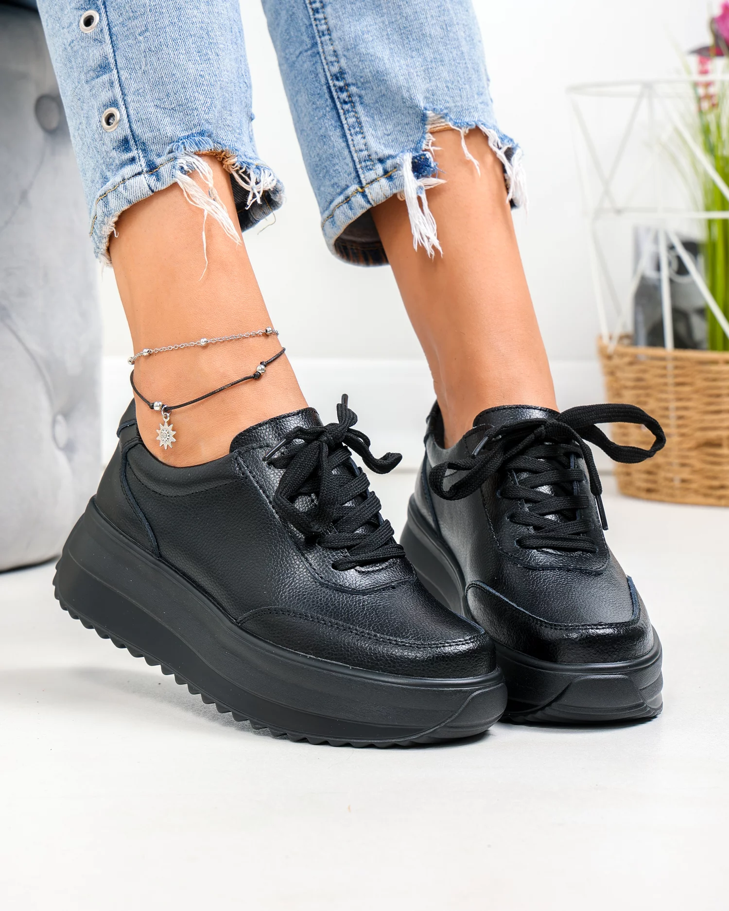 pantofi-casual-dama-piele-naturala-negri-cu-talpa-groasa-t6052-95224-2.webp