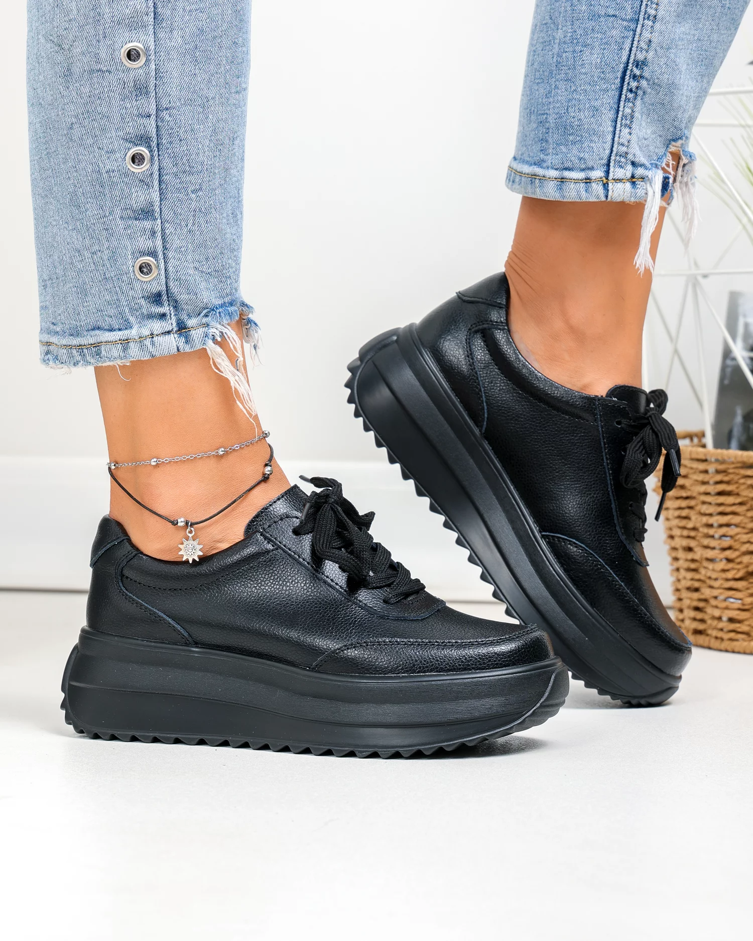 pantofi-casual-dama-piele-naturala-negri-cu-talpa-groasa-t6052-95227-2.webp